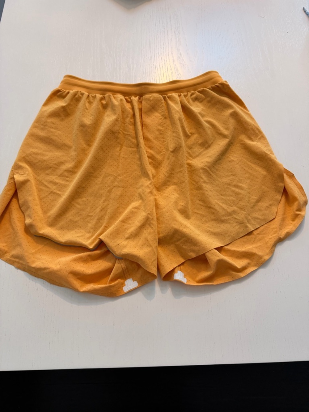 Lululemon fast and free 6 inch in orange - Picture 2 of 2